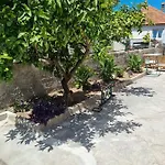 Barbarosa Apartmán Sveti Filip i Jakov