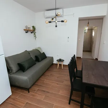 Barbarosa Apartment *