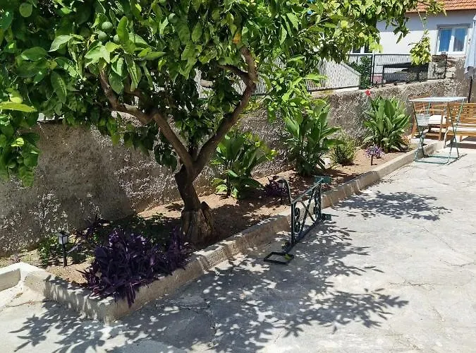 Barbarosa Apartman Sveti Filip i Jakov