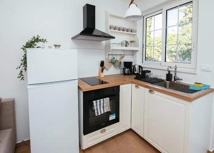 Barbarosa Sveti Filip i Jakov